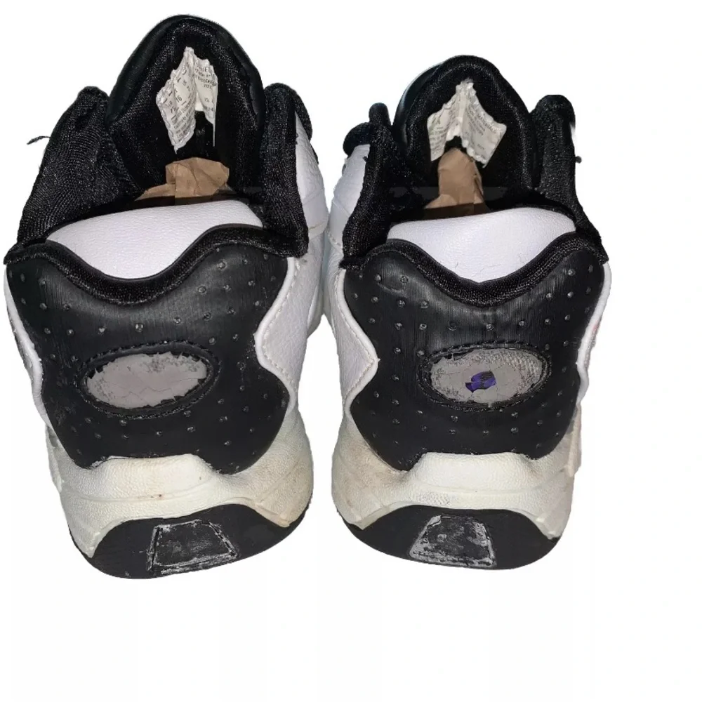 SHAQ Toddler Childs Shoes Size 7.5 White & Black Lace Up     (S233)